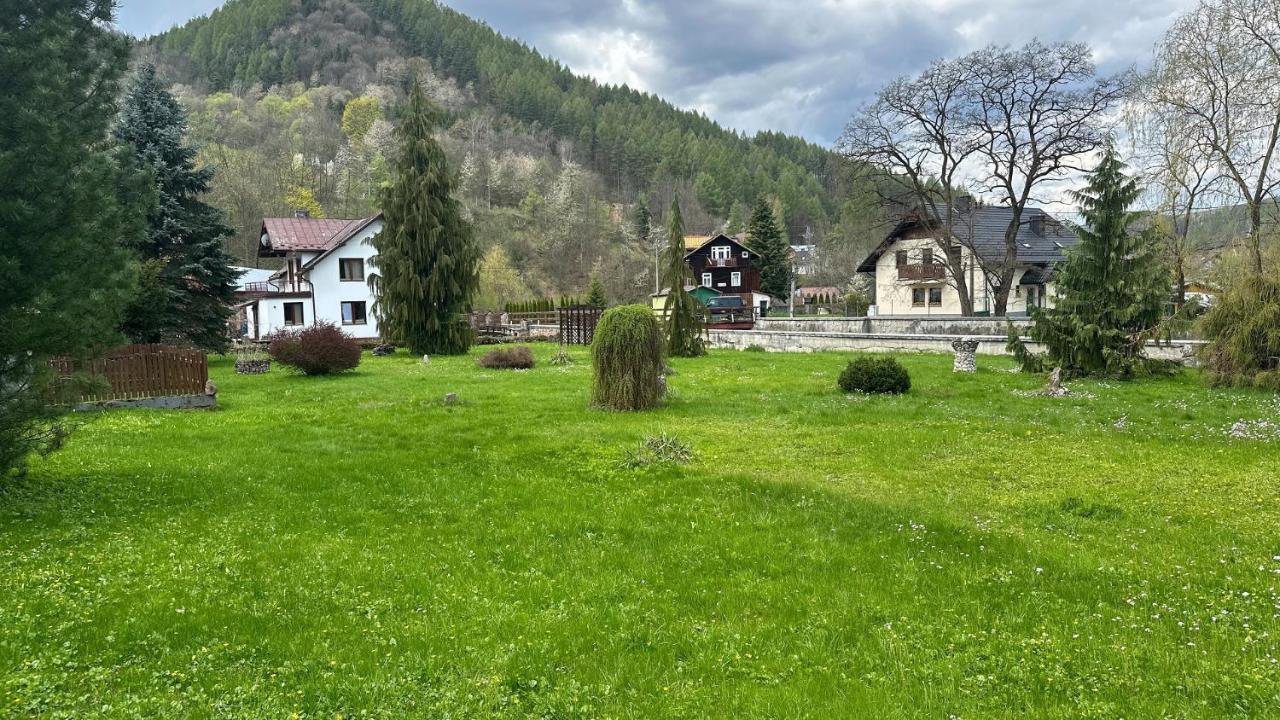 Willa Stara Rzeznia Szczawnica Exteriör bild