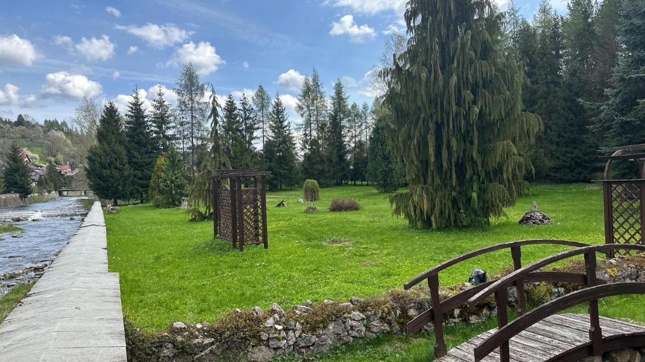 Willa Stara Rzeznia Szczawnica Exteriör bild